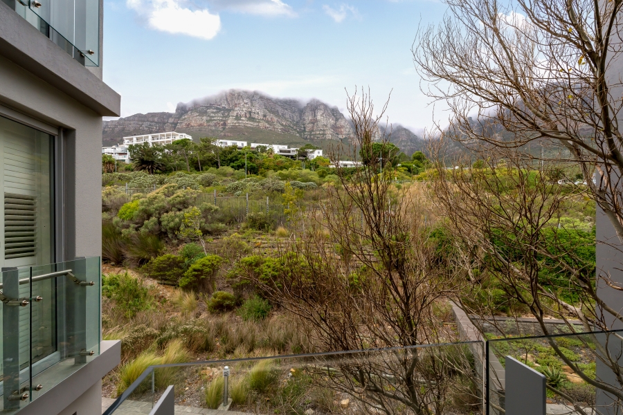 To Let 3 Bedroom Property for Rent in Camps Bay Western Cape